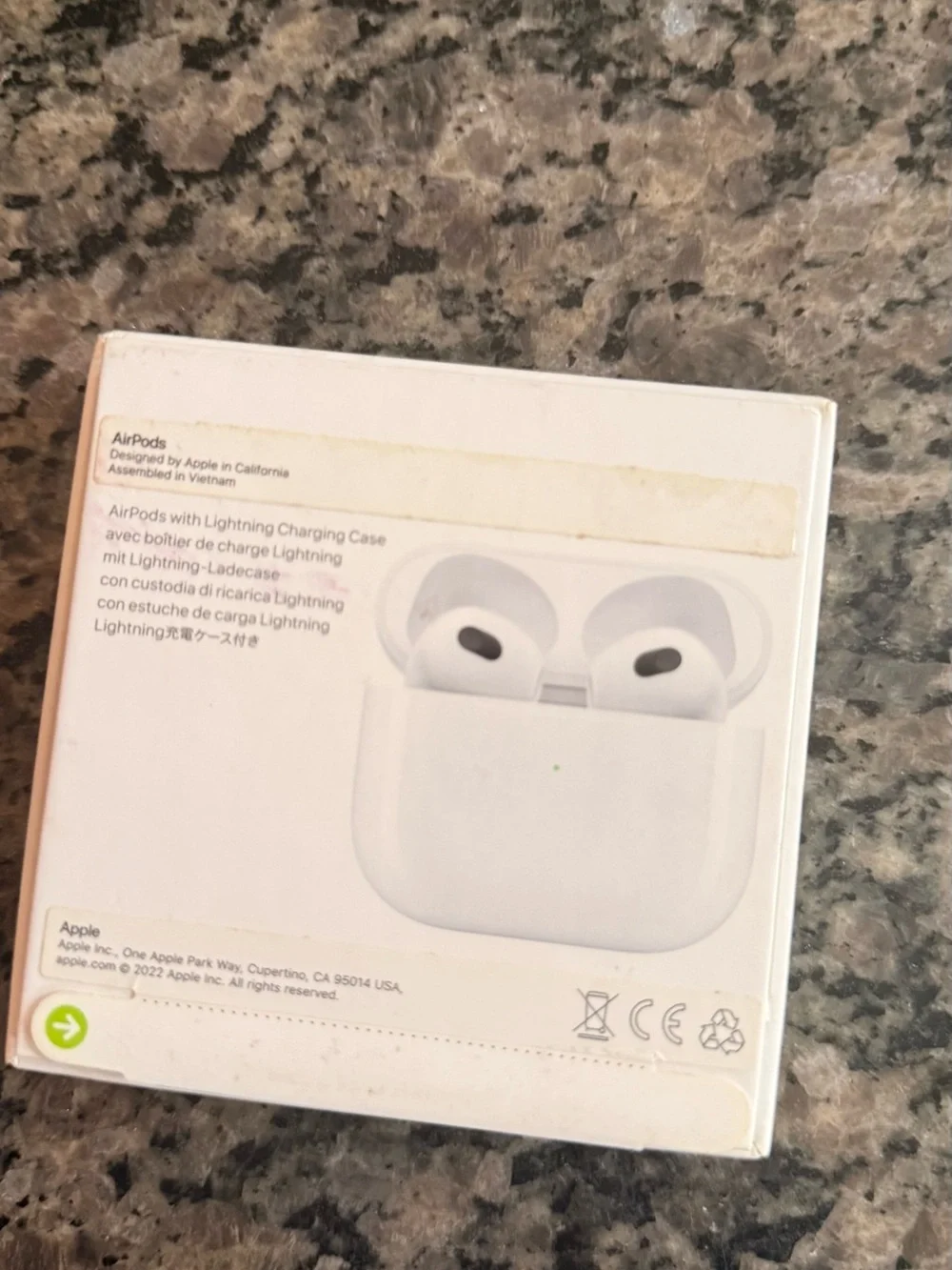 Apple genuine airpods